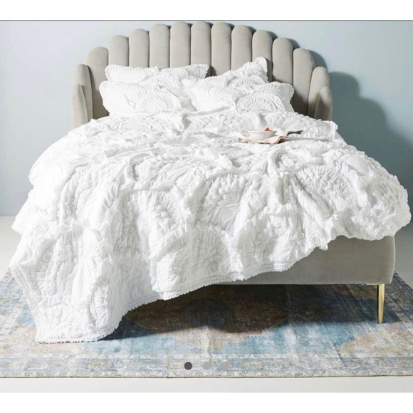 Anthropologie rivets king size quilt with 3 Euro shams - Picture 1 of 5